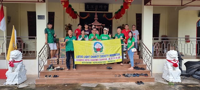 LLCS Vihara Arya Dharma Sukkha 喜法同修會 adakan kegiatan di dua lokasi LLCS Vihara Arya Dharma Sukkha 喜法同修會 adakan kegiatan di dua lokasi