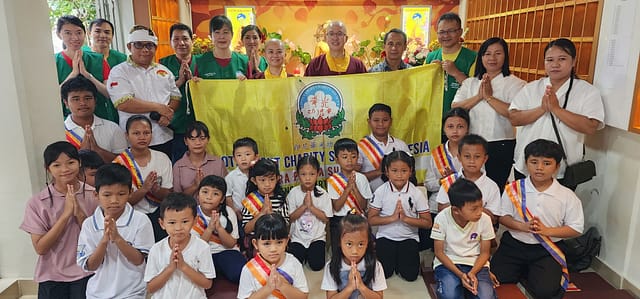 LLCS Vihara Padma Suci 大覺堂 adakan kegiatan berdana beras dan sembako untuk para Penghuni dan umat cetiya Rumah Susun Bumi Cengkareng Indah LLCS Vihara Padma Suci 大覺堂 adakan kegiatan berdana beras dan sembako untuk para Penghuni dan umat cetiya Rumah Susun Bumi Cengkareng Indah